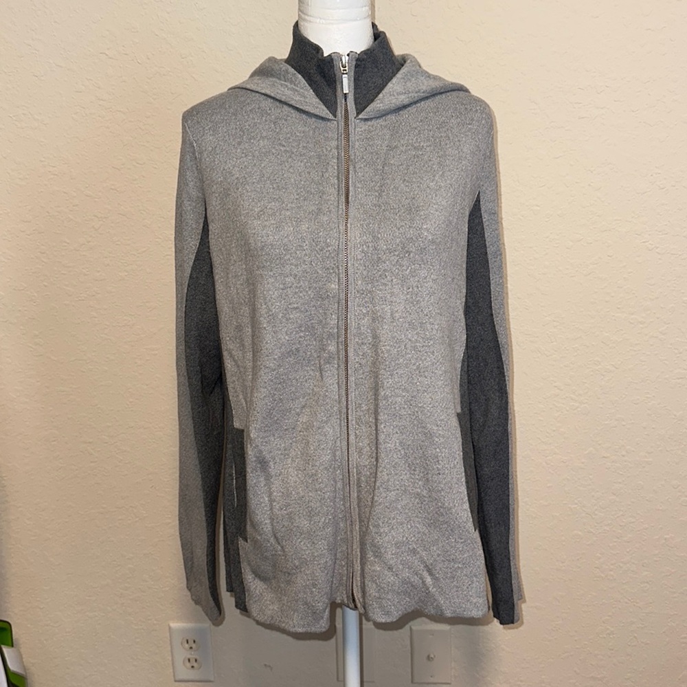 Rachel Zoe sweater Large gray color block zip front hooded jacket